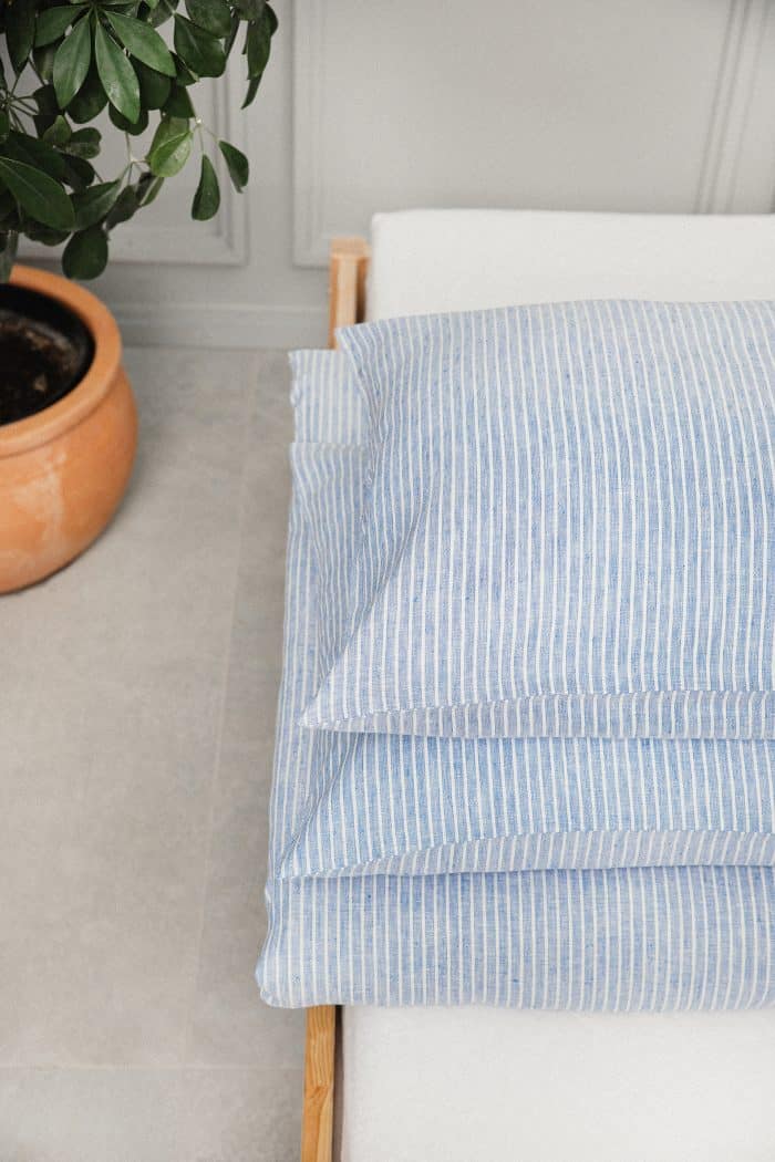 Linen bedding set "Royal blue" - Image 3