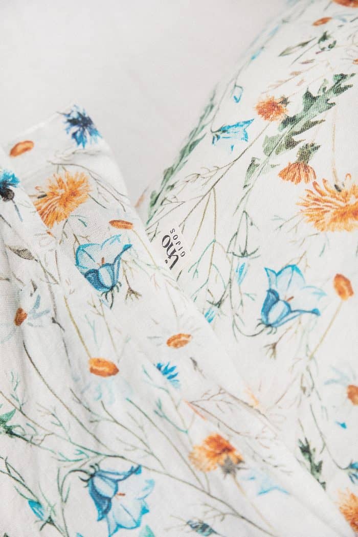 Linen bedding set "Flowers" - Image 3