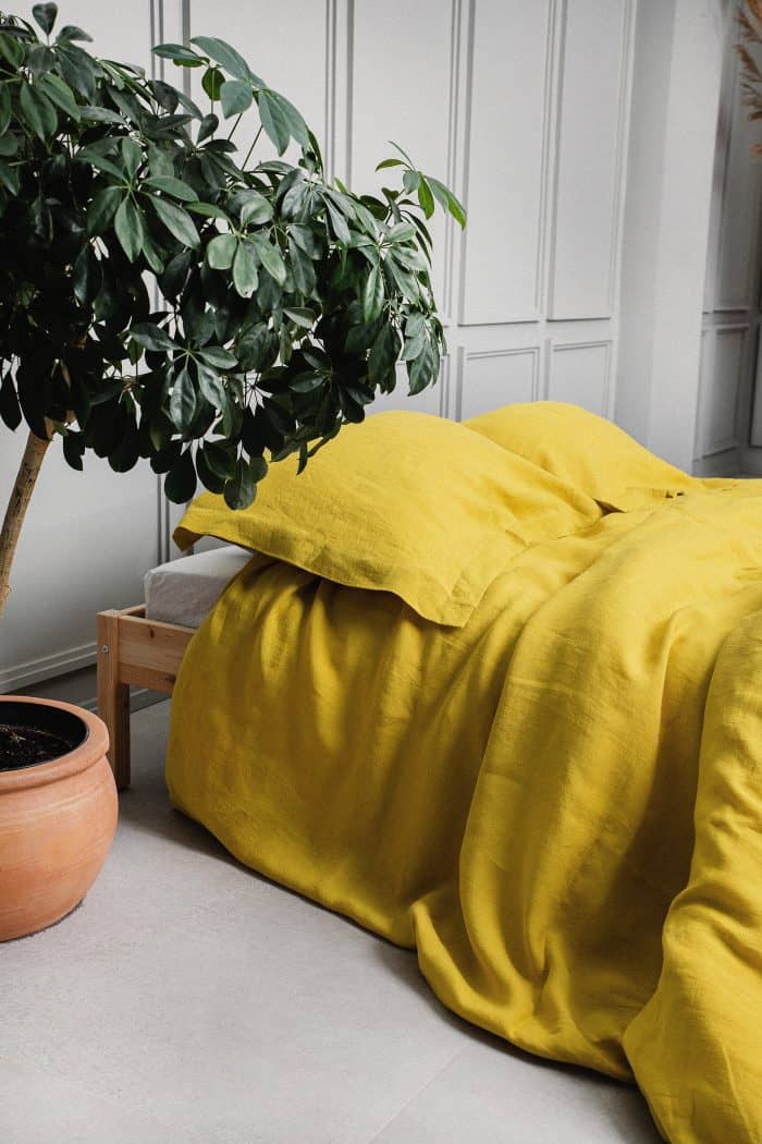 Linen bedding set "Mustard" - Image 3