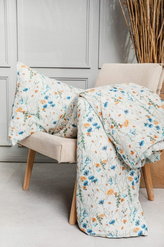 Linen blanket "Flowers"