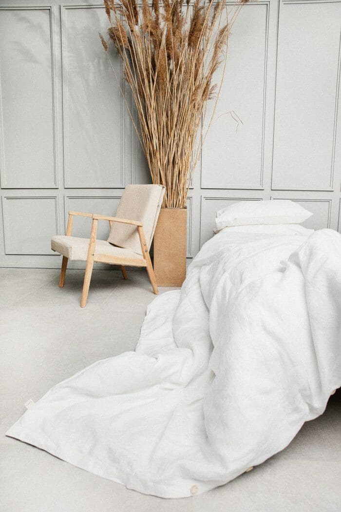 Linen pillow "Milky white" - Image 4